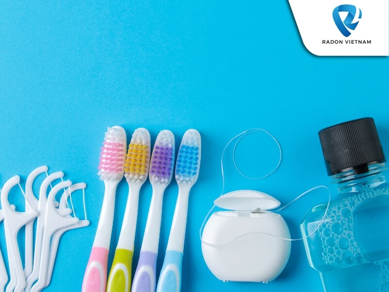 Chăm sóc răng miệng sạch sẽ và theo chỉ dẫn của nha sĩ (Nguồn ảnh: Sưu tầm)