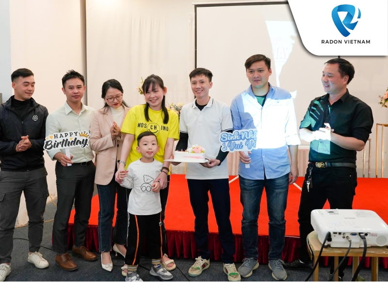 Trọn vẹn tâm ý gửi các 'bóng hồng'