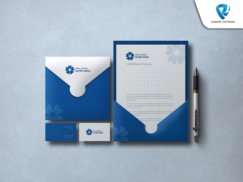 Kế hoạch mở phòng khám nha khoa - Đầu tư bộ nhận diện thương hiệu nha khoa, bao gồm: logo, slogan, danh thiếp, đồng phục,... (Nguồn ảnh: Radon Việt Nam)