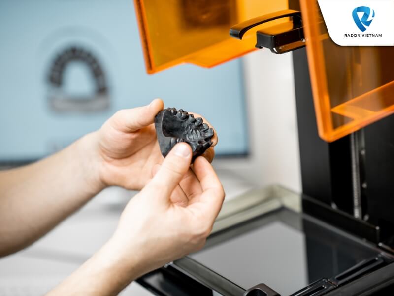 Công nghệ in 3D giúp tăng hiệu suất, độ chính xác và đa dạng hoá các sản phẩm nha khoa - Xu hướng thiết bị nha khoa năm 2024 (Nguồn ảnh: Sưu tầm)